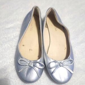 Girls silver dress shoes